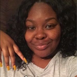 Meet your Posher, Jade